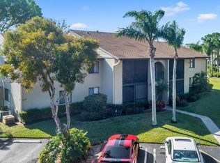 512 Shady Pine Way APT D2, Greenacres, FL 33415
