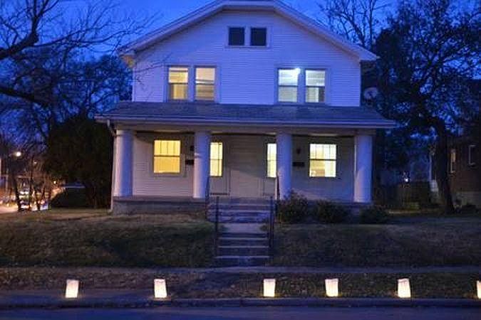 1st image of 3 Lonsdale Ave