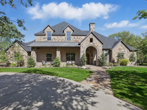 214 S Carruth Ln, Double Oak, TX 75077
