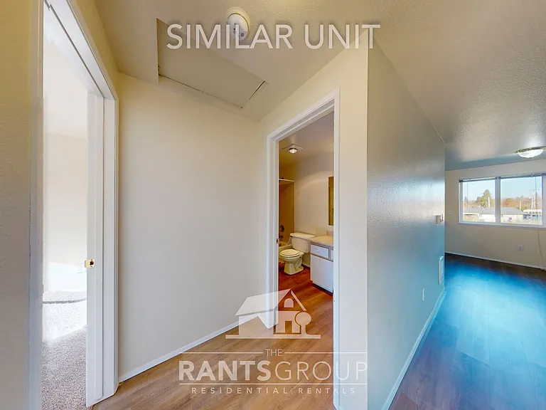 Yelm Creek Apartments — Photo 65
