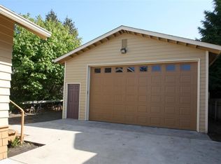 1003 N 31st St, Renton, WA 98056