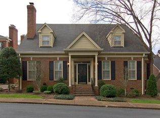110 Chatsworth Dr, Nashville, TN 37215