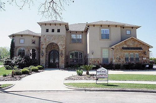 2nd image of 2003 Summerland Ct
