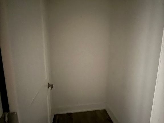 4th image of 1515 S 17th St #307