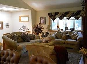 2nd image of 29 Dorchester Dr