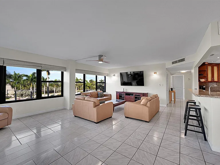 3800 Galt Ocean Dr #311 — Photo 4