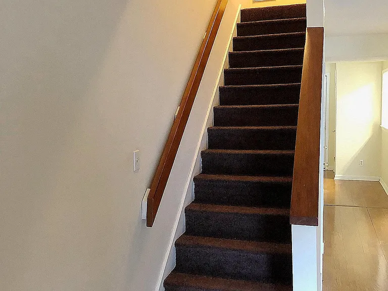 116 Kingsbury Dr — Photo 11