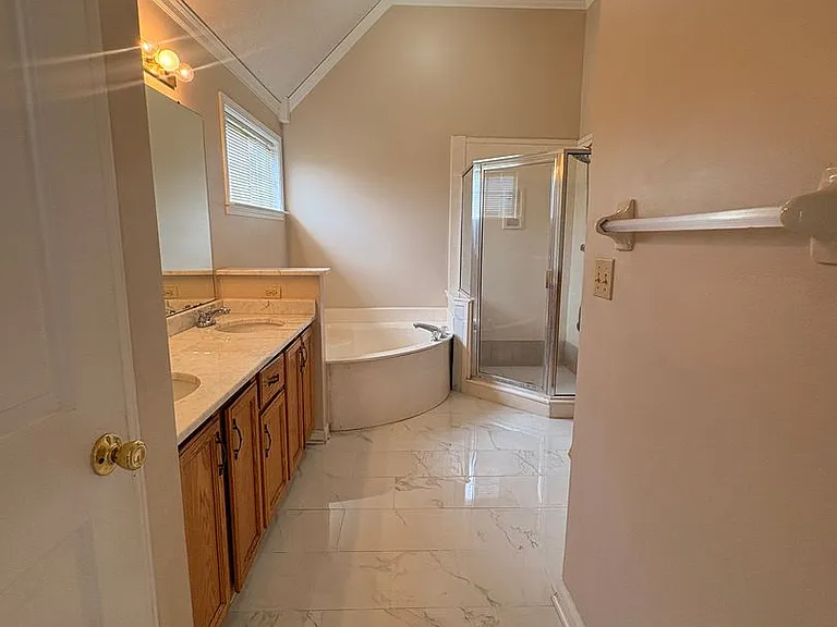 390 N Ericson Rd — Photo 12