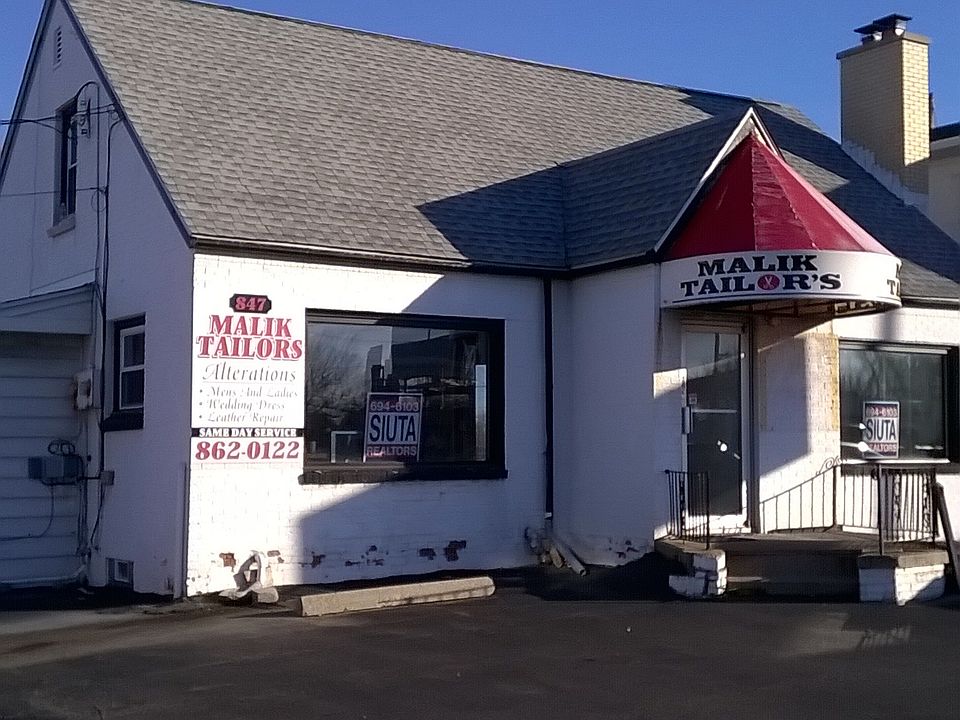1st image of 847 Niagara Falls Blvd #1