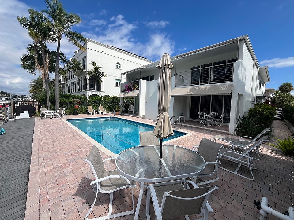 POOL DECK - DOCKS ON LEFT.