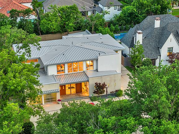 4th image of 6446 Prestonshire Ln