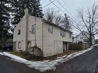 36 Oneil Ave, Williamsport, PA 17701