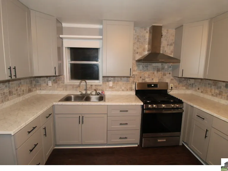 2104 Brantley Ave — Photo 27