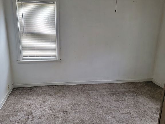 3rd image of 5136 W Roosevelt Dr APT 2