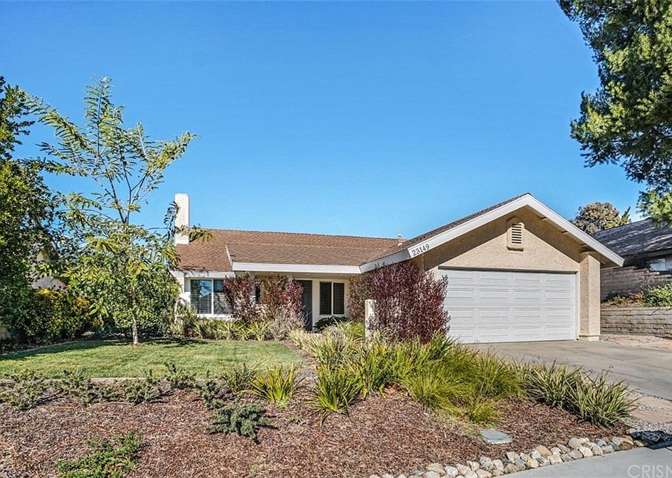 1st image of 23149 Magnolia Glen Dr