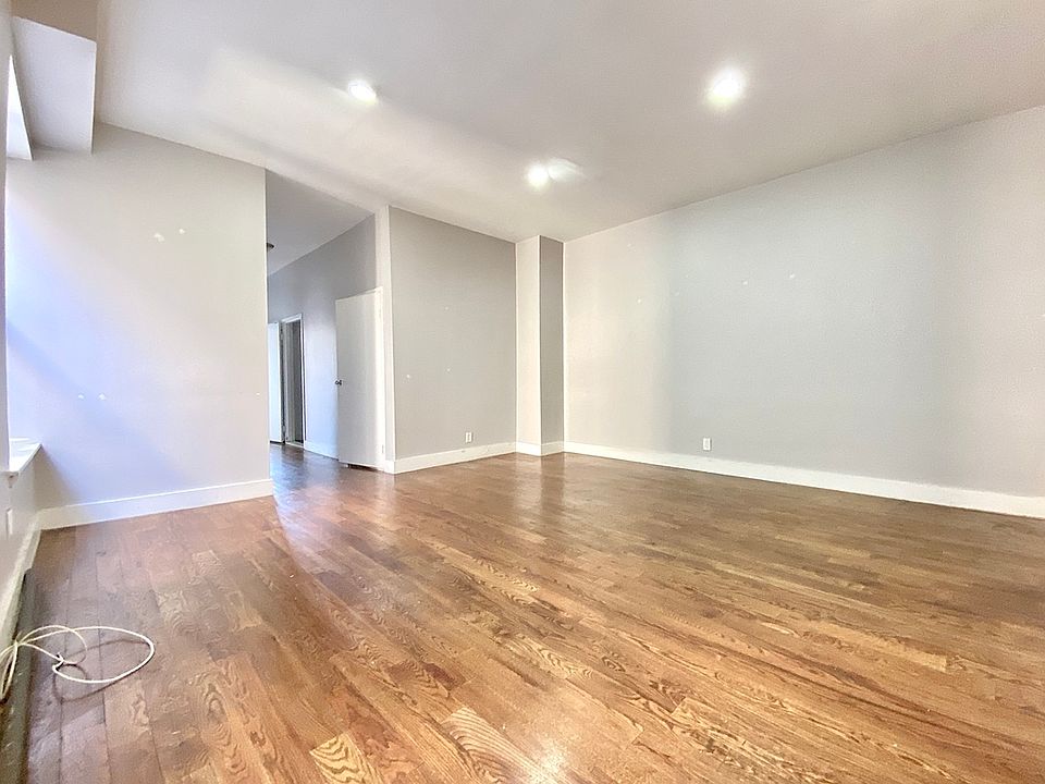 1st image of 120 W 116th St #E5