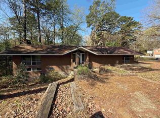 1088 Ridgeview Rd, Camden, AR 71701