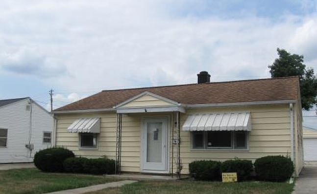 1st image of 1304 Fleetwood Dr