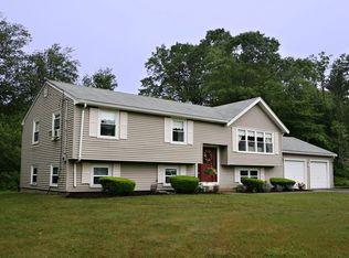 7 Ledgewood Dr, Hanover, MA 02339