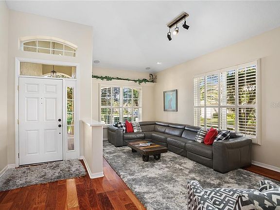 5th image of 3400 Turnberry Dr