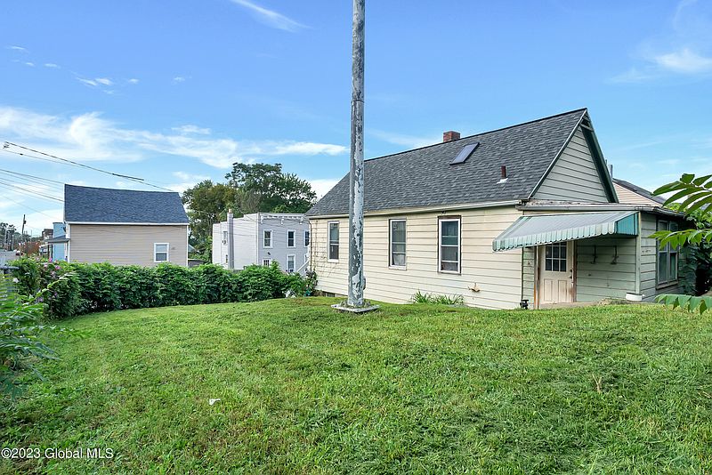 4th image of 29 Glen Street