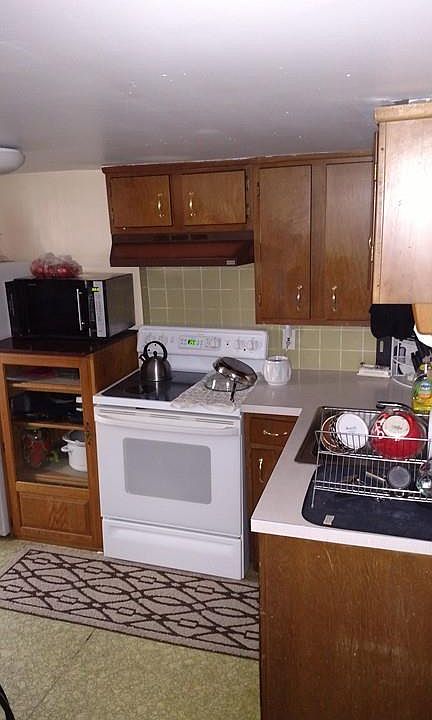 2nd image of 310 Chace St APT 5