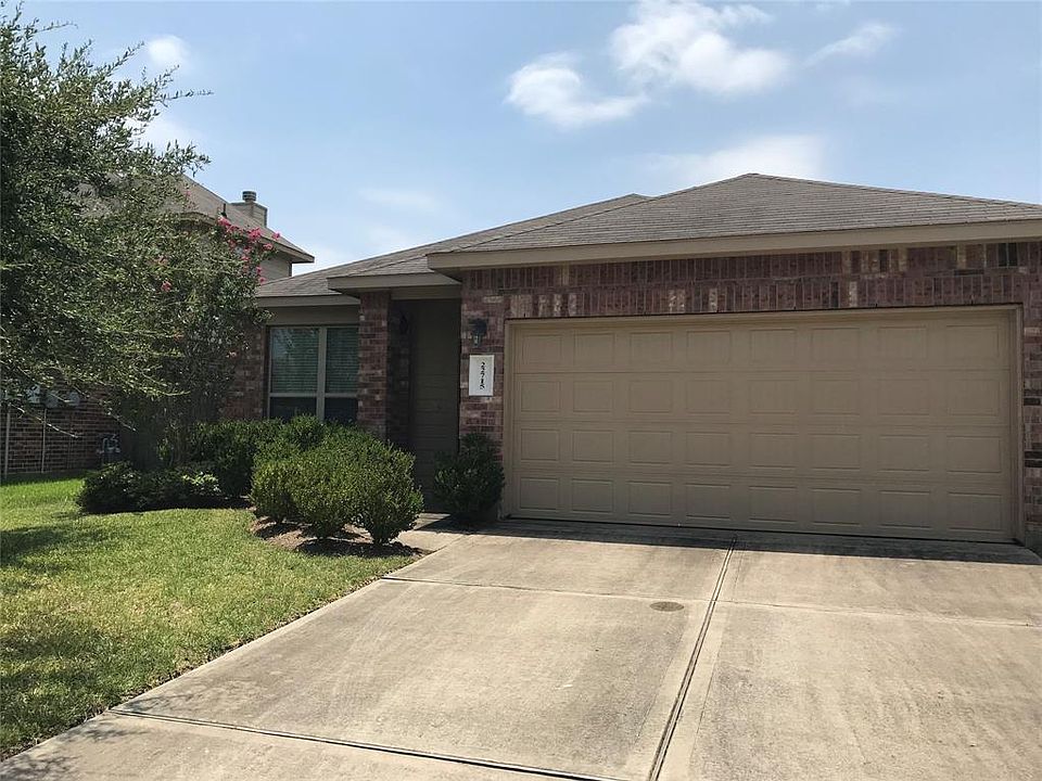 1st image of 22715 Saginaw Point Ln
