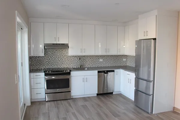Rented by Astoria NY Condos | media 19