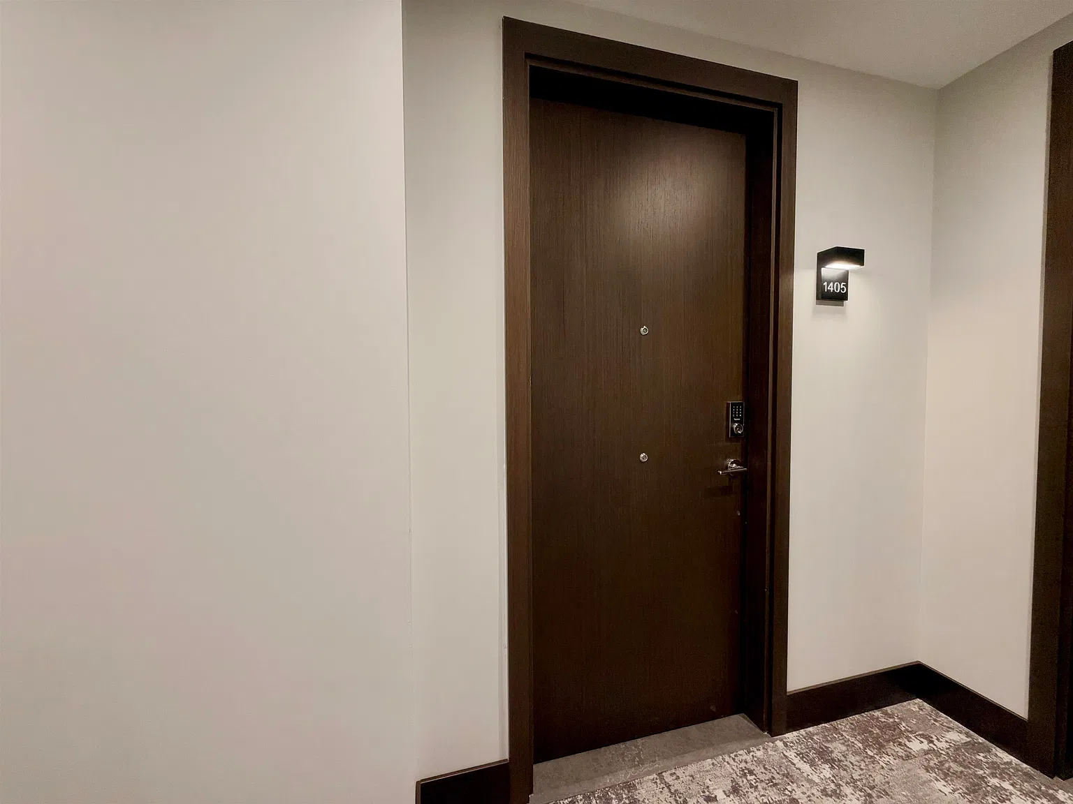 2 bed, 1256 sqft, $4,500 — Photo 3