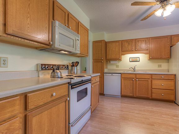 5th image of 1327 Wilton Ln