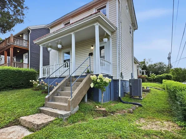 1118 Hollins St, Lynchburg, VA 24504