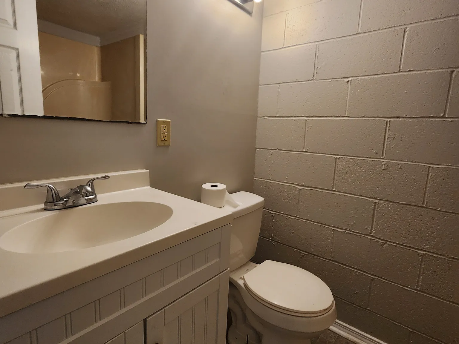 1325 Virginia - B2 — Photo 4
