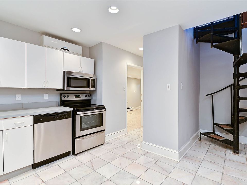 #1 KITCHEN 1824 13th St NW Washington DC-print-022-74-DSC 2