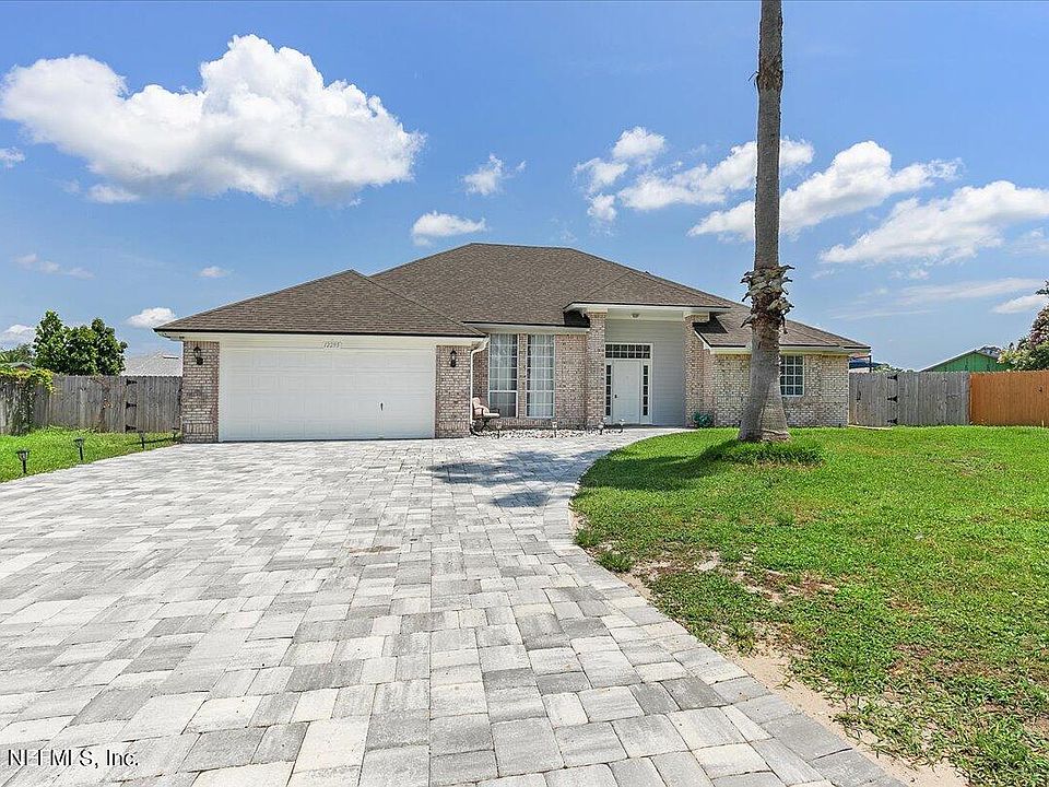 1st image of 12295 Country Cove Ct