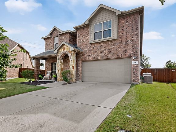 2nd image of 201 Sandy Creek Way
