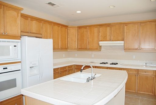4th image of 82729 Kyle Dr