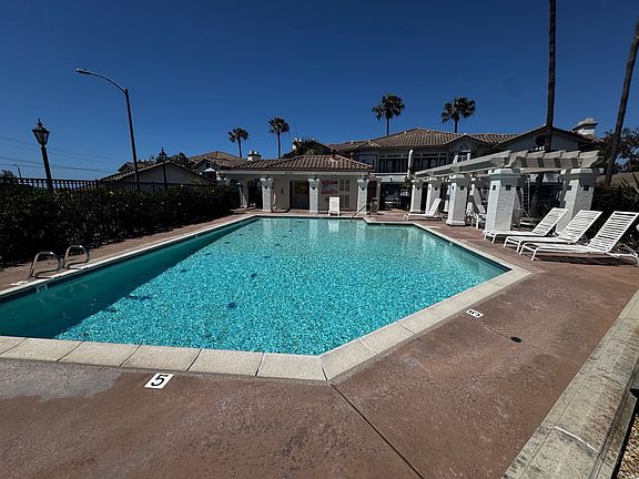 3rd image of 2335 Rancho Del Oro Rd Unit 2