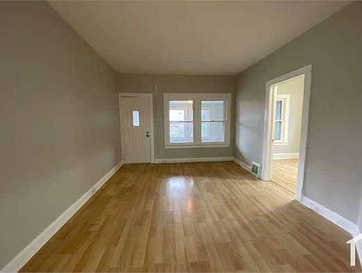4th image of 7918 Force Ave #1