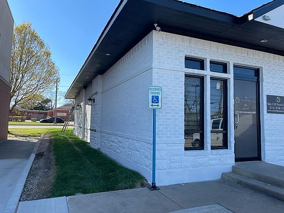 3rd image of 820 N Zang Blvd #1