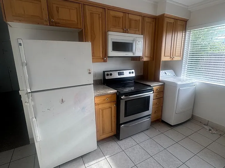 717 E 12065 S — Photo 3