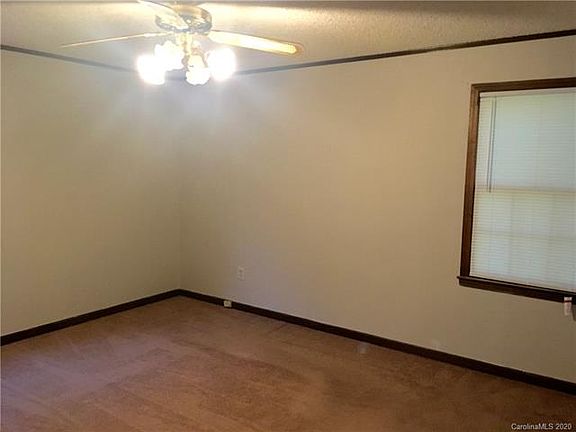 5th image of 6602 Accrington Ct