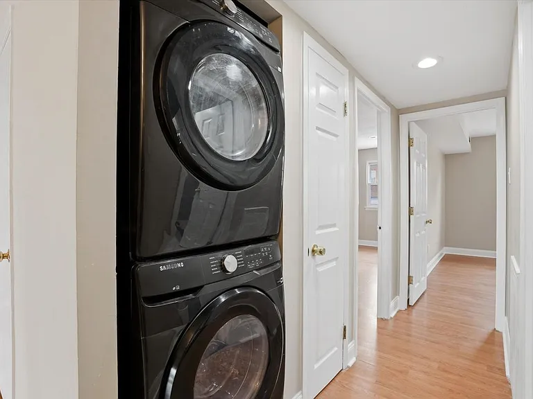7750 Rockwell Ave — Photo 5