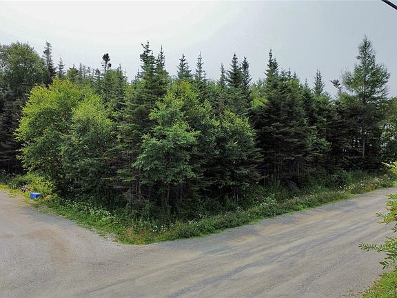 2nd image of 7 Bottom Brook Heights