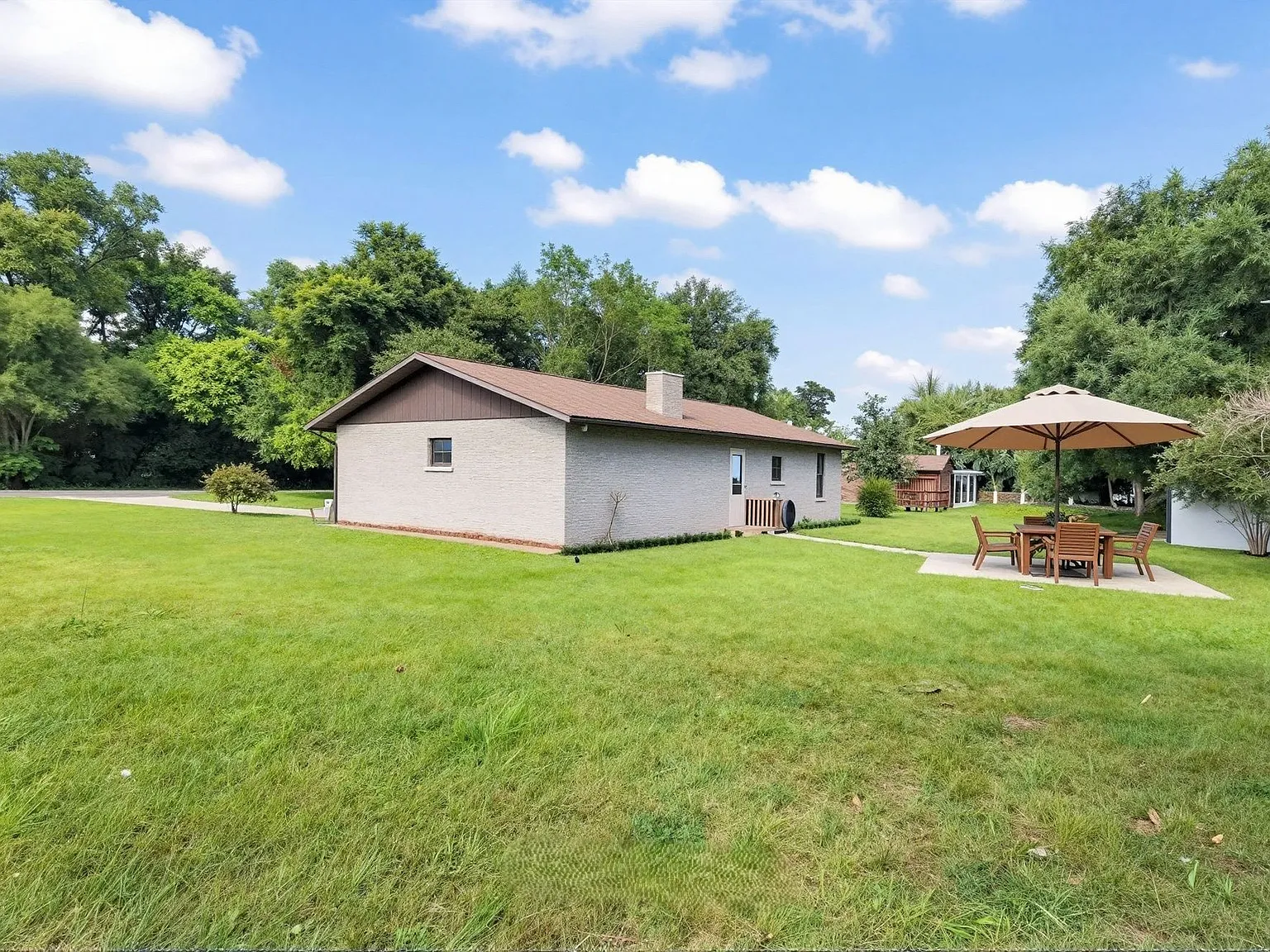 3 bed, 1446 sqft, $1,750 — Photo 2
