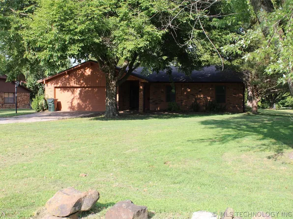 2911 S Water St, Sapulpa, OK 74066
