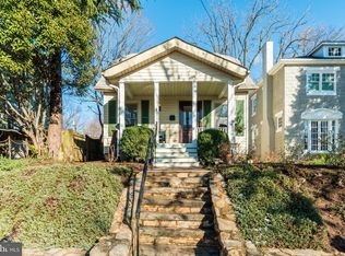 1513 Foxhall Rd NW, Washington, DC 20007