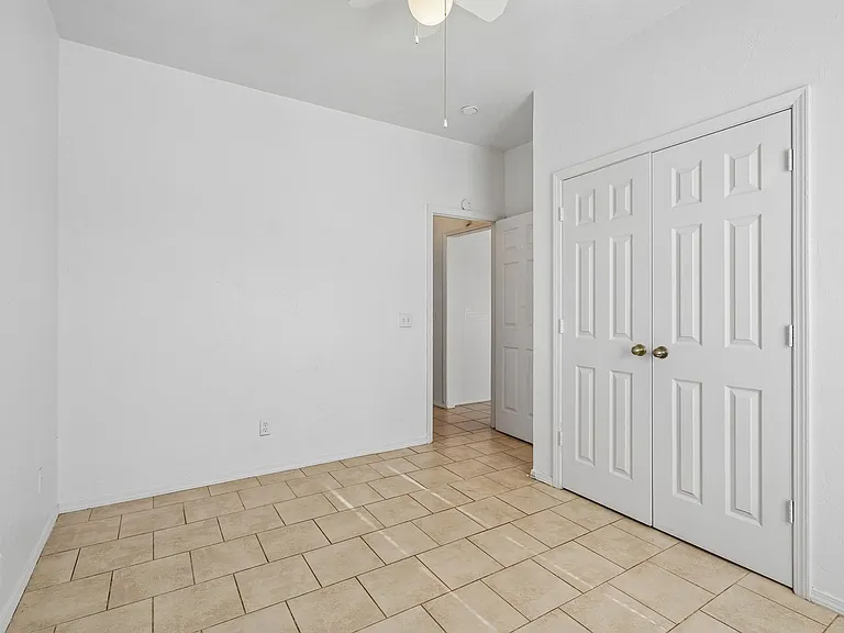 1021 Shady Creek Cir — Photo 19