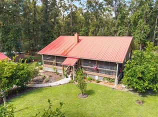 653 NE 824th St, Old Town, FL 32680