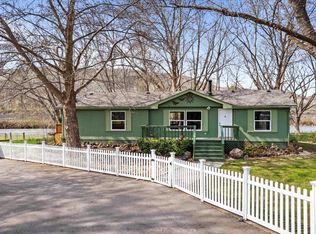 6424 W 369th Pr NW, Benton City, WA 99320
