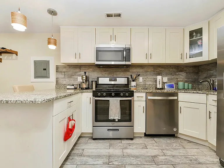 18 Juniper St #47 — Photo 4